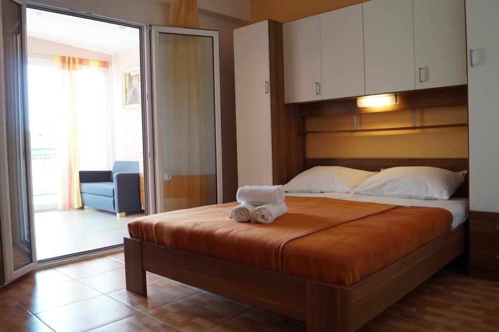 Apartments Mario With Private Parking Makarska Luaran gambar