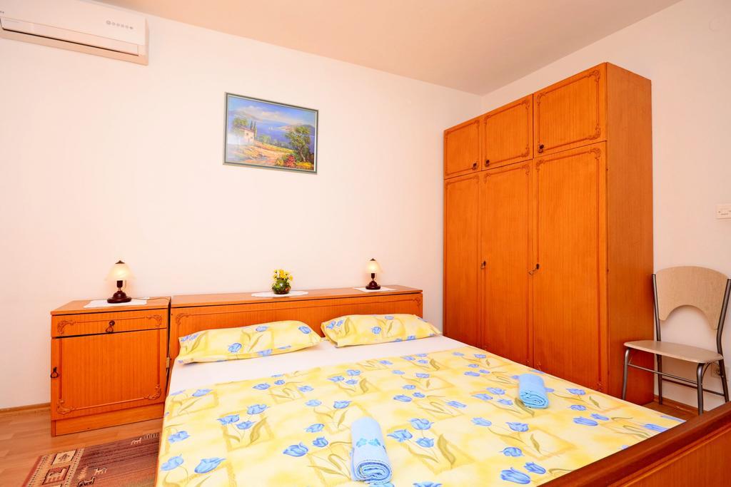 Apartments Mario With Private Parking Makarska Luaran gambar