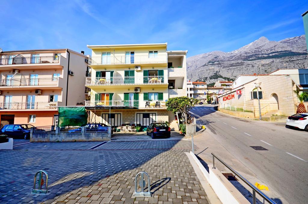 Apartments Mario With Private Parking Makarska Luaran gambar