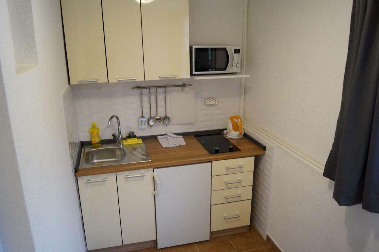 Apartments Mario With Private Parking Makarska Luaran gambar