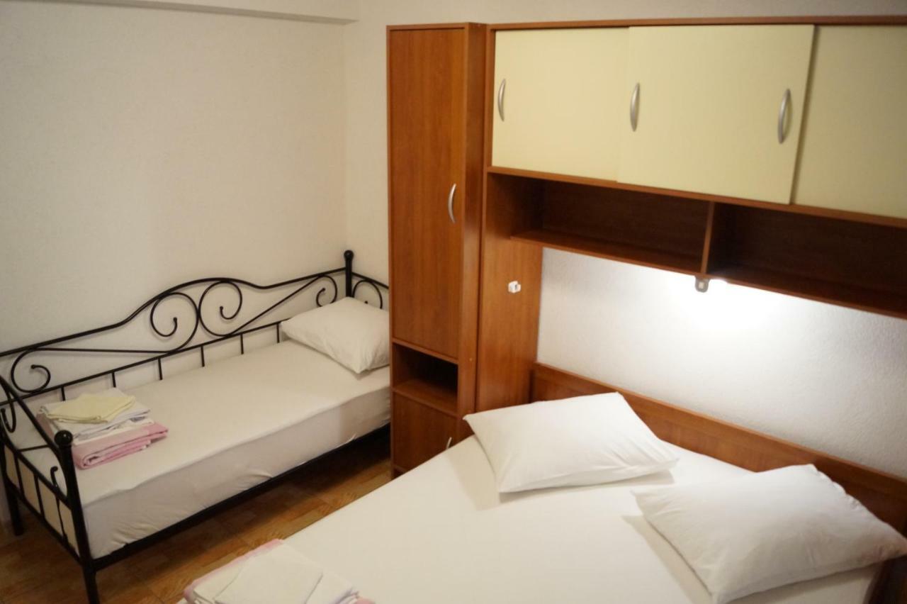 Apartments Mario With Private Parking Makarska Luaran gambar