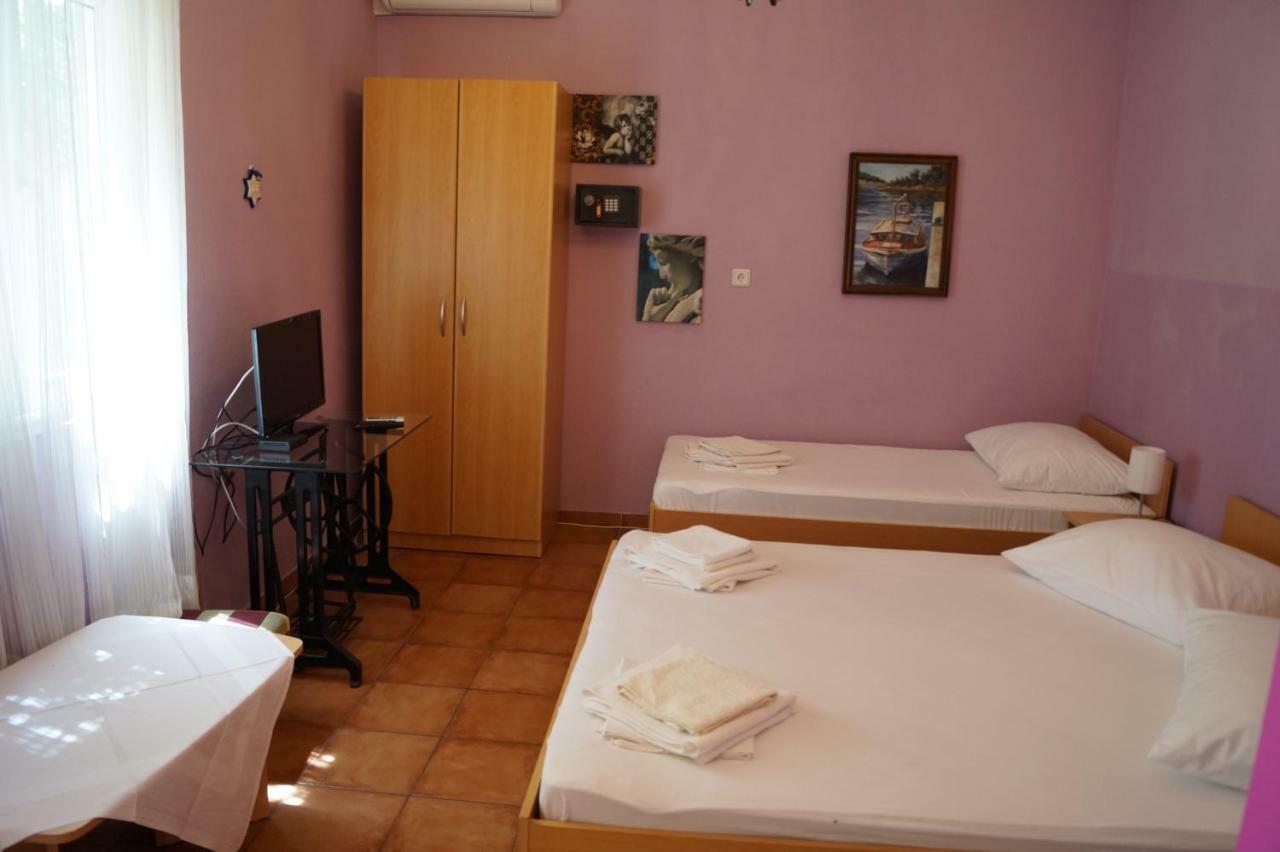 Apartments Mario With Private Parking Makarska Luaran gambar