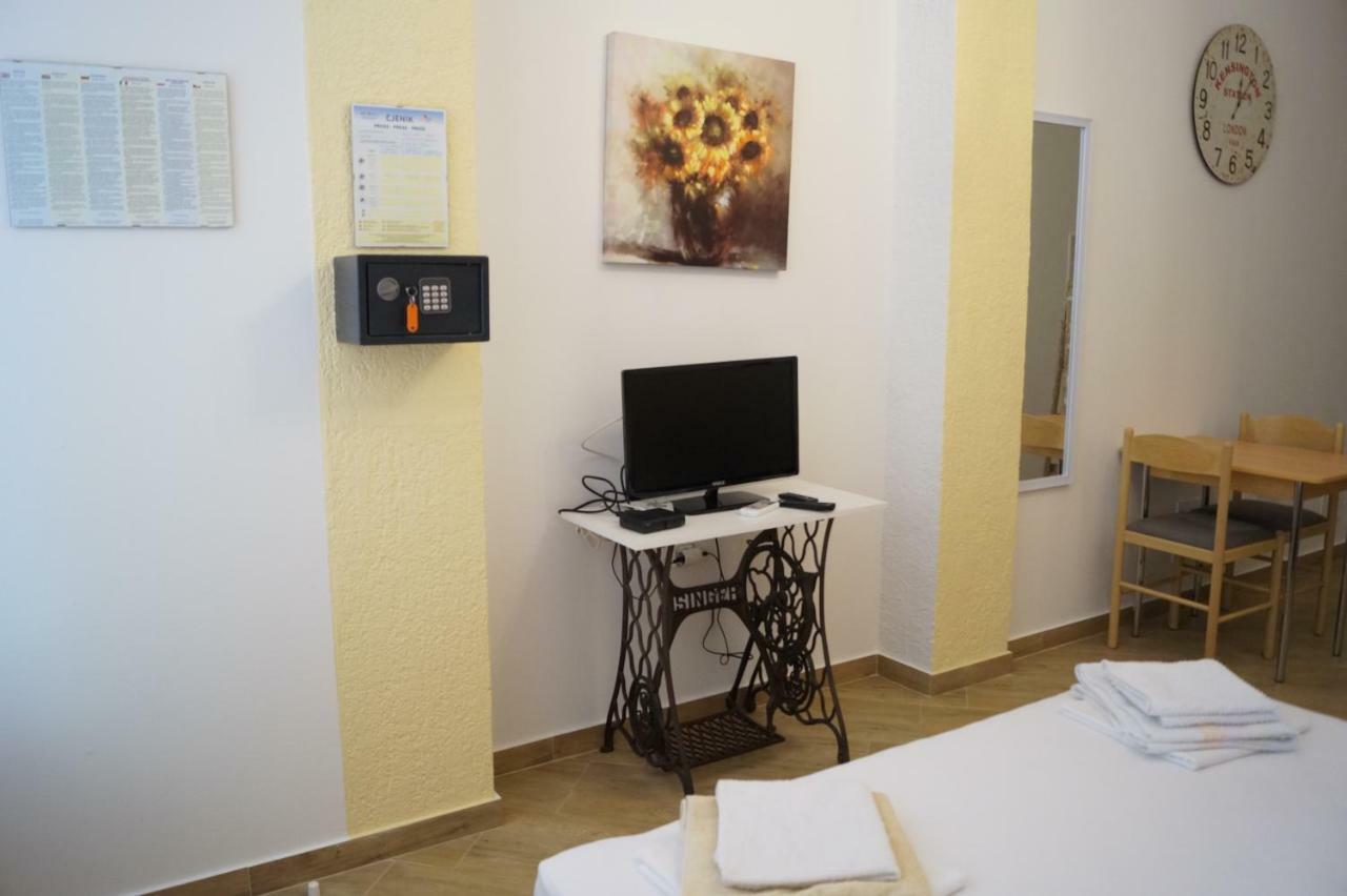 Apartments Mario With Private Parking Makarska Luaran gambar