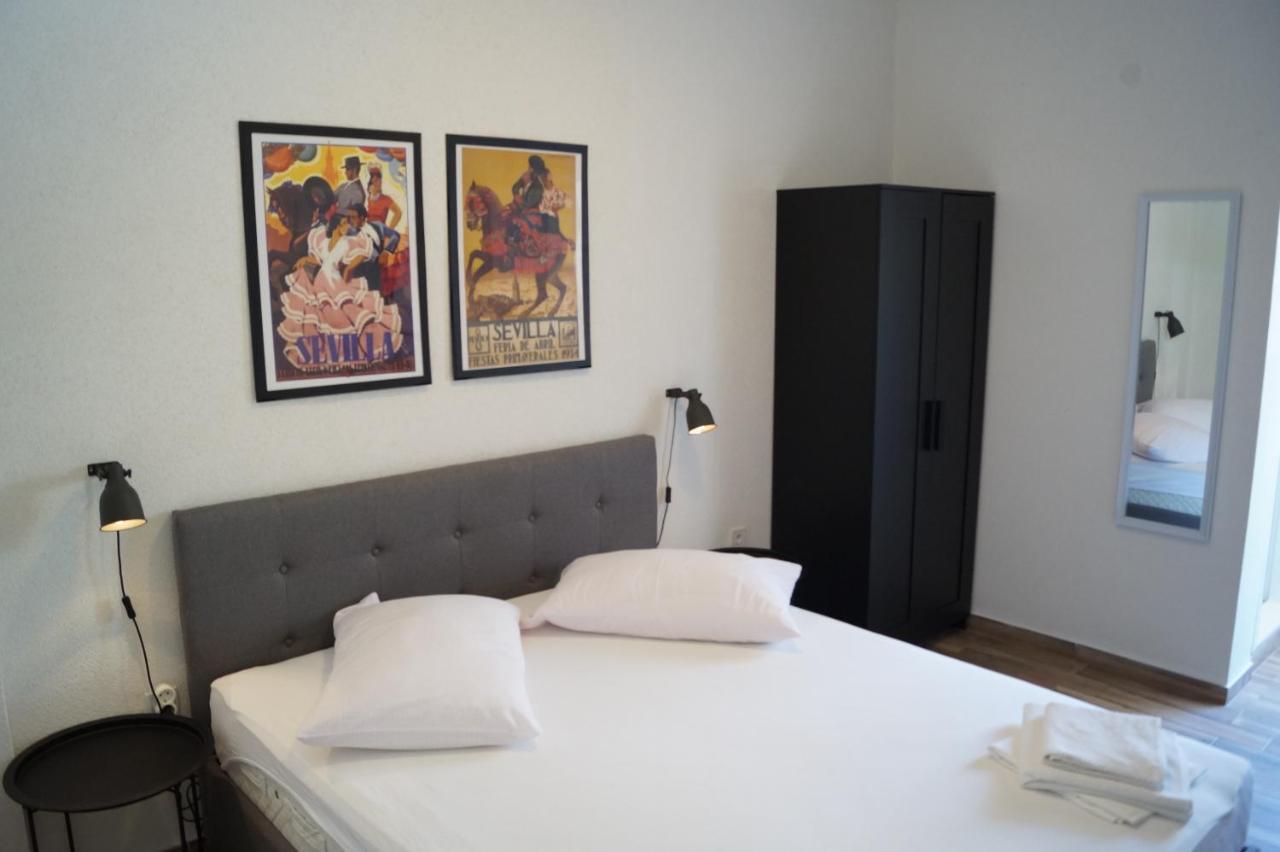 Apartments Mario With Private Parking Makarska Luaran gambar